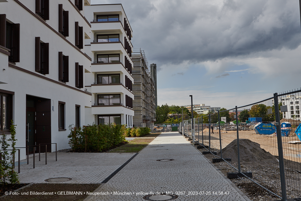 25.07.2023 - Rundgang im Alexisquartier in Neuperlach